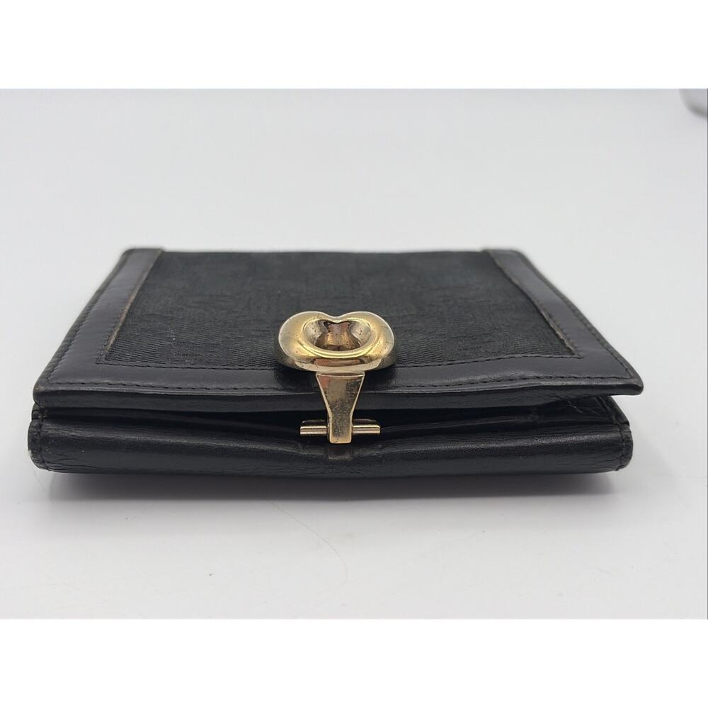 GUCCI GG LOGO BLACK LEATHER/CANVAS COMPACT BIFOLD WALLET W/BUCKLE CLOSURE RARE - Picture 7 of 16